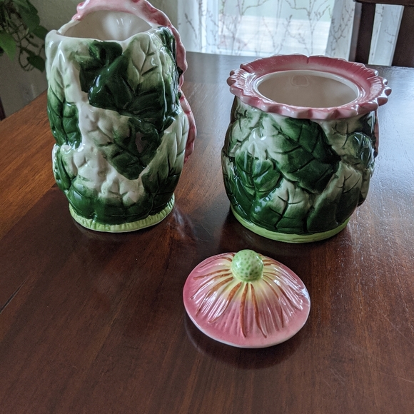 Decanter with Lid and Vase - Picture 4 of 9